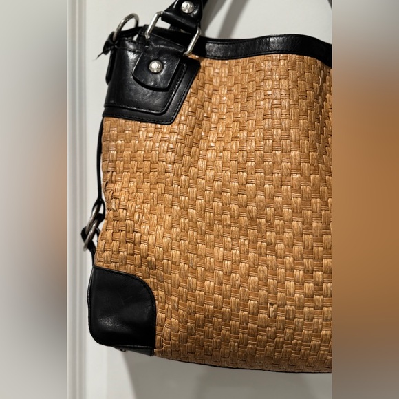 Donald J. Pliner Straw & Leather Tote – Effortless Everyday Style - Picture 3 of 16